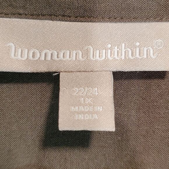 Woman Within green floral button front plus size 22/24 shirt - Picture 4 of 9